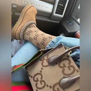 Gucci monogram Brown and tan Patterned unisex Socks new